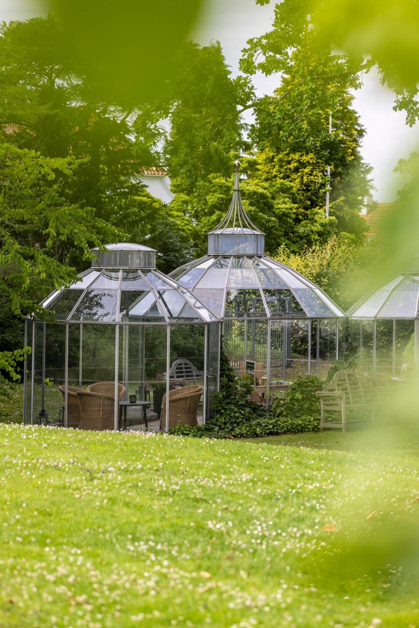 Hotel Fredensborg Store Kro Exterior photo