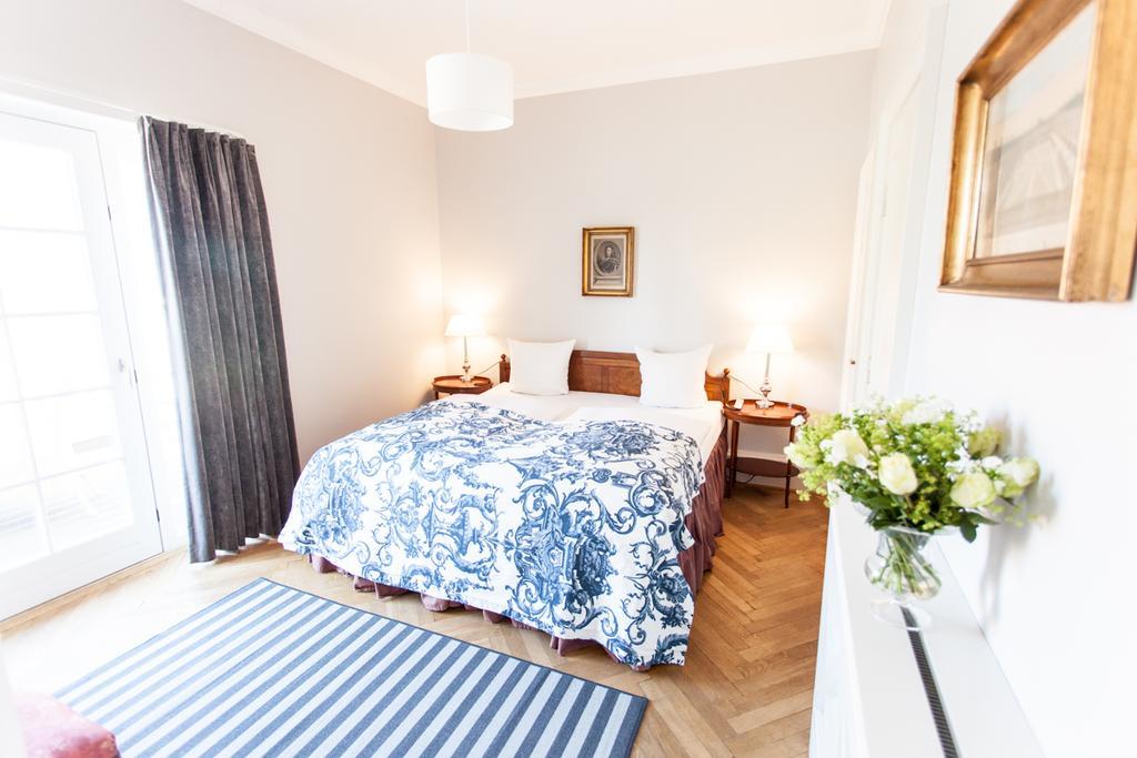 Hotel Fredensborg Store Kro Exterior photo