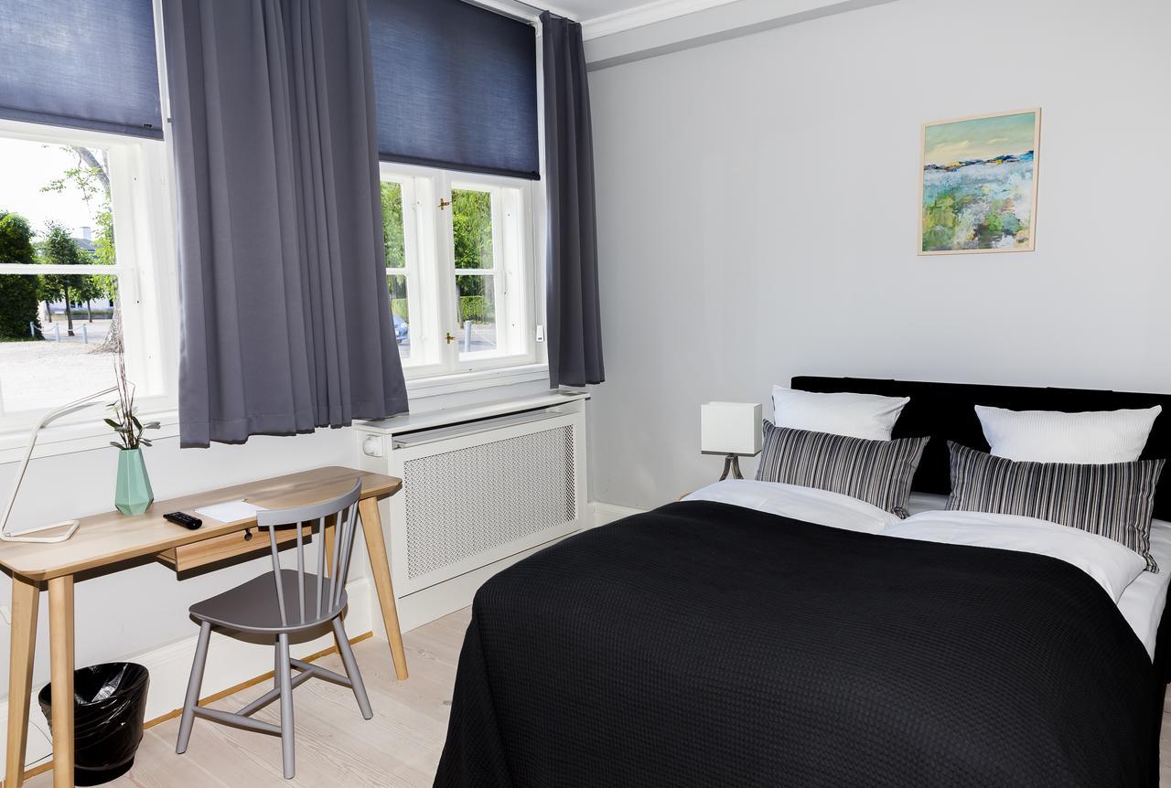 Hotel Fredensborg Store Kro Exterior photo