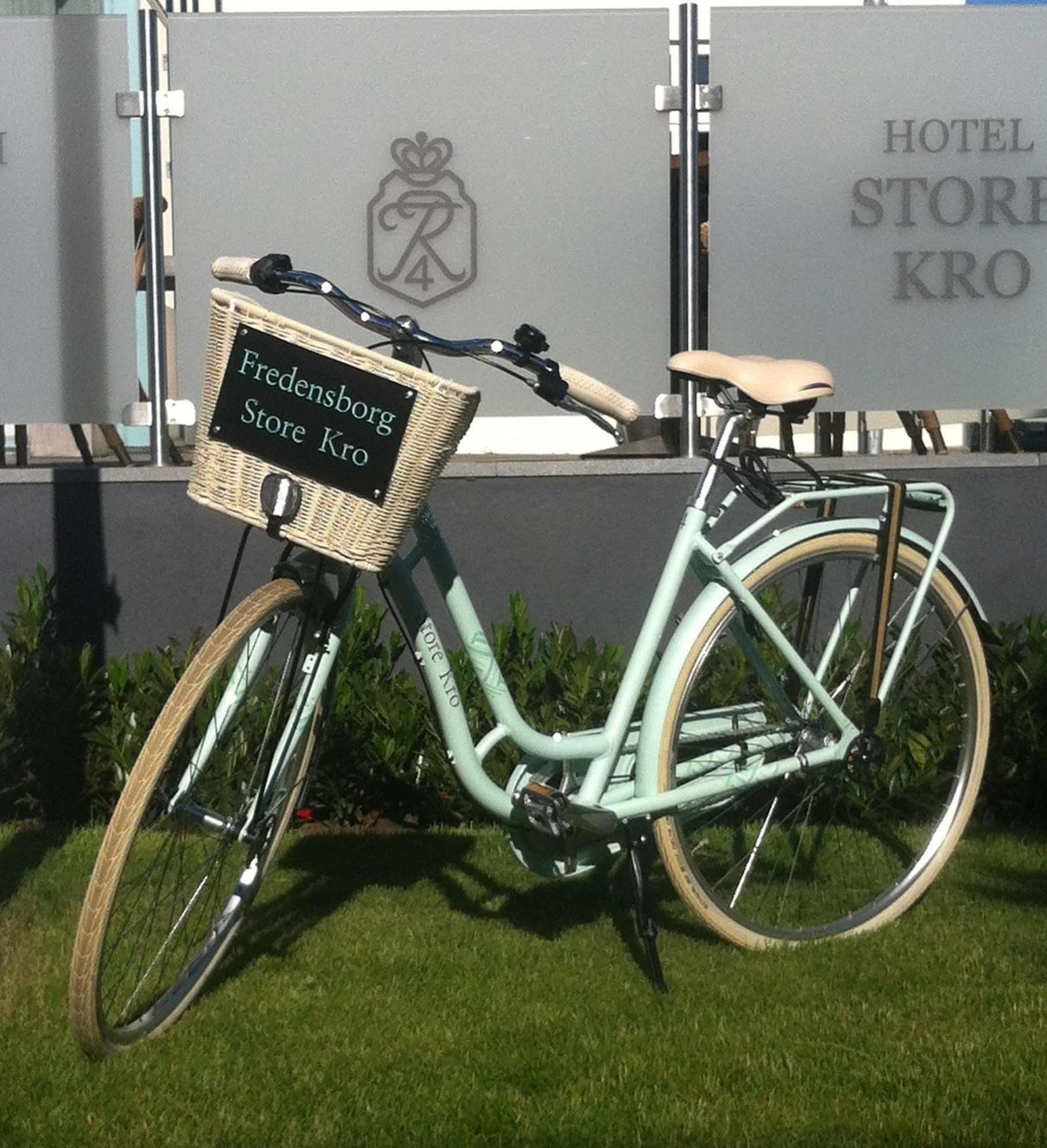 Hotel Fredensborg Store Kro Exterior photo