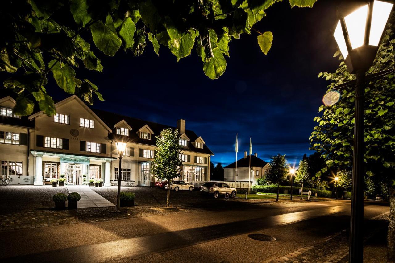 Hotel Fredensborg Store Kro Exterior photo
